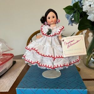 Madame Alexander- Scarlett